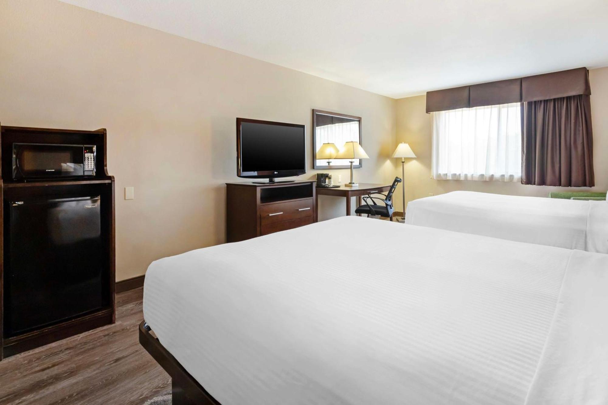 Best Western Inn & Suites New Braunfels Bagian luar foto
